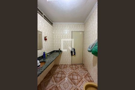 Casa à venda com 268m², 3 quartos e 4 vagasBanheiro