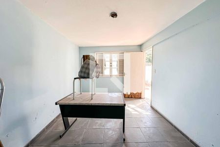 Casa à venda com 268m², 3 quartos e 4 vagasQuarto de Serviço