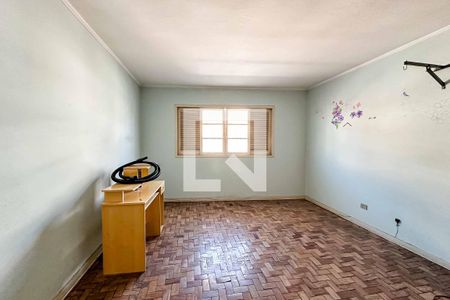 Casa à venda com 268m², 3 quartos e 4 vagasSuíte