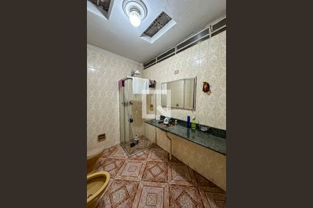 Casa à venda com 268m², 3 quartos e 4 vagasBanheiro