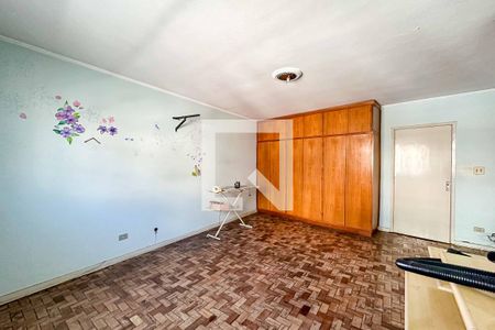 Casa à venda com 268m², 3 quartos e 4 vagasSuíte