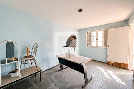 Casa à venda com 268m², 3 quartos e 4 vagasQuarto de Serviço