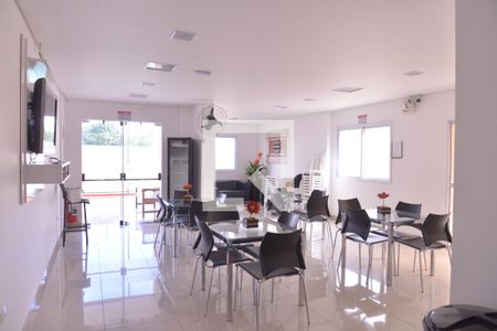 Apartamento à venda com 75m², 2 quartos e 1 vagaÁrea comum 