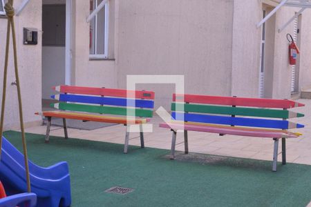 Apartamento à venda com 75m², 2 quartos e 1 vagaÁrea comum 