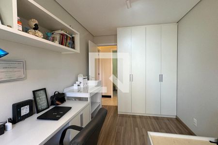 Apartamento à venda com 110m², 3 quartos e 2 vagasQuarto 3