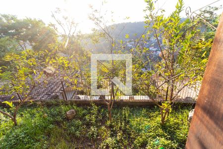 Casa à venda com 300m², 3 quartos e 3 vagas Casa à venda com 300m², 3 quartos e 3 vagasÁrea Externa