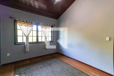 Casa à venda com 300m², 3 quartos e 3 vagas Casa à venda com 300m², 3 quartos e 3 vagasQuarto 3