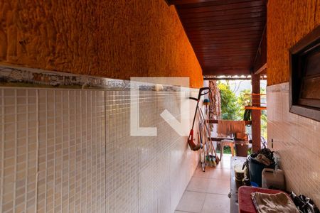 Casa à venda com 300m², 3 quartos e 3 vagas Casa à venda com 300m², 3 quartos e 3 vagasÁrea Externa