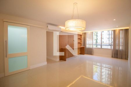 Sala de apartamento para alugar com 2 quartos, 120m² em Lagoa, Rio de Janeiro