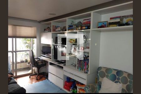 Apartamento à venda com 2 quartos, 80m² em Vila Nova Conceição, São Paulo