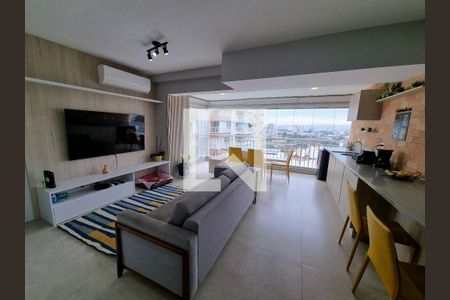 Apartamento à venda com 2 quartos, 79m² em Vila Anastácio, São Paulo