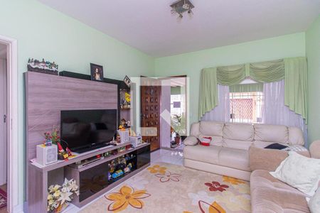 Casa à venda com 3 quartos, 153m² em Conjunto Habitacional Franchini, São Bernardo do Campo