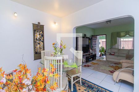 Casa à venda com 3 quartos, 153m² em Conjunto Habitacional Franchini, São Bernardo do Campo