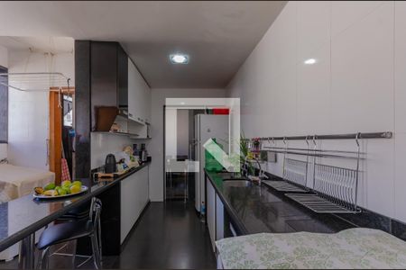 Apartamento à venda com 139m², 3 quartos e 1 vaga Apartamento à venda com 139m², 3 quartos e 1 vagaCozinha