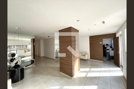 Apartamento à venda com 112m², 2 quartos e 2 vagasHall de entrada