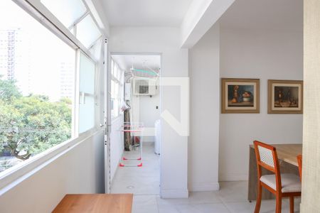 Apartamento à venda com 144m², 4 quartos e sem vagaCozinha