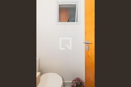 Casa à venda com 98m², 2 quartos e 1 vagaLavabo