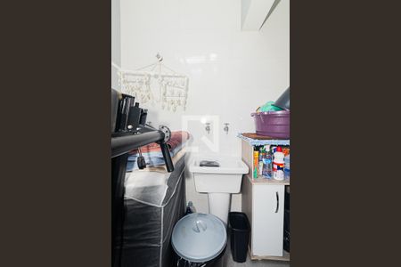 Casa à venda com 98m², 2 quartos e 1 vagaÁrea de Serviço