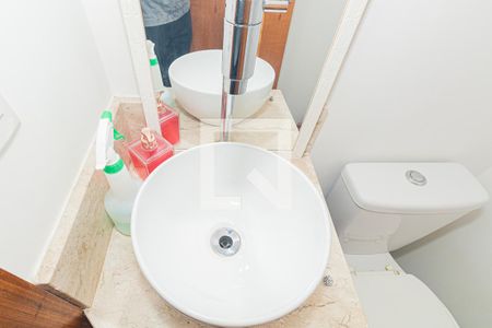 Casa à venda com 98m², 2 quartos e 1 vagaLavabo