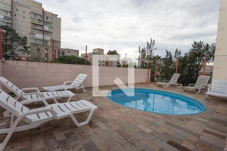 Apartamento à venda com 73m², 3 quartos e 2 vagas Apartamento à venda com 73m², 3 quartos e 2 vagasÁrea comum - Piscina