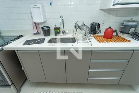 Apartamento à venda com 73m², 3 quartos e 2 vagas Apartamento à venda com 73m², 3 quartos e 2 vagasCozinha