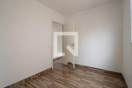 Quarto 1 de apartamento para alugar com 2 quartos, 42m² em Mário Quintana, Porto Alegre