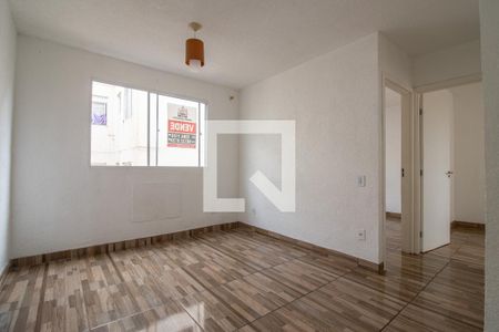 Sala de apartamento para alugar com 2 quartos, 42m² em Mário Quintana, Porto Alegre