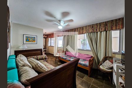 Sala de casa para alugar com 2 quartos, 62m² em Embaré, Santos