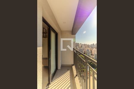 Studio para alugar com 28m², 1 quarto e sem vagaVaranda