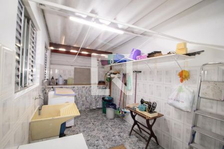 Casa à venda com 89m², 3 quartos e 2 vagas Casa à venda com 89m², 3 quartos e 2 vagasÁrea de Serviço