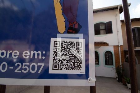 Casa à venda com 89m², 3 quartos e 2 vagas Casa à venda com 89m², 3 quartos e 2 vagasPlaca