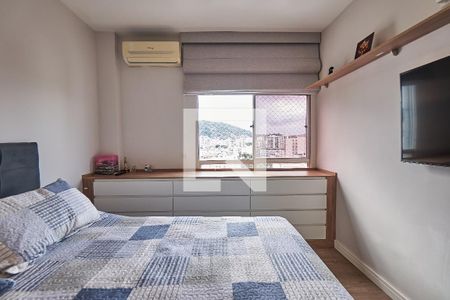 Quarto 1 de apartamento à venda com 3 quartos, 149m² em Grajaú, Rio de Janeiro