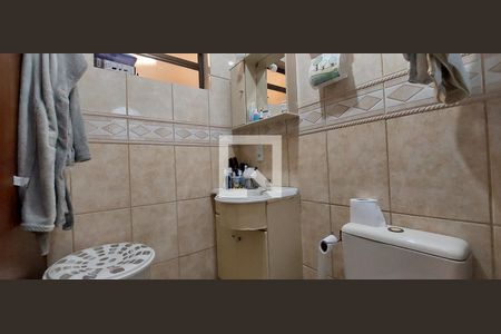 Apartamento à venda com 136m², 2 quartos e 2 vagasBanheiro Quarto 1 suíte