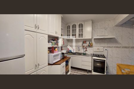 Apartamento à venda com 136m², 2 quartos e 2 vagasCozinha