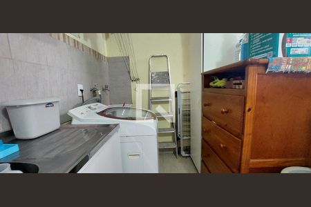 Apartamento à venda com 136m², 2 quartos e 2 vagasÁrea de Serviço