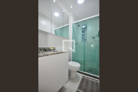 Apartamento à venda com 67m², 3 quartos e 2 vagasBanheiro