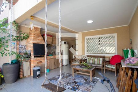 Casa à venda com 150m², 4 quartos e 2 vagas Casa à venda com 150m², 4 quartos e 2 vagasGaragem