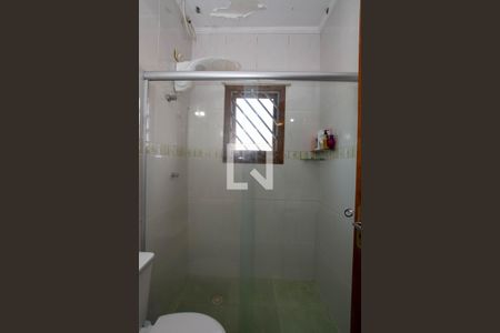 Casa à venda com 150m², 4 quartos e 2 vagas Casa à venda com 150m², 4 quartos e 2 vagasBanheiro da Suíte