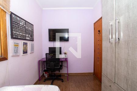 Casa à venda com 150m², 4 quartos e 2 vagas Casa à venda com 150m², 4 quartos e 2 vagasQuarto 2