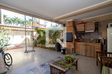 Casa à venda com 150m², 4 quartos e 2 vagas Casa à venda com 150m², 4 quartos e 2 vagasGaragem