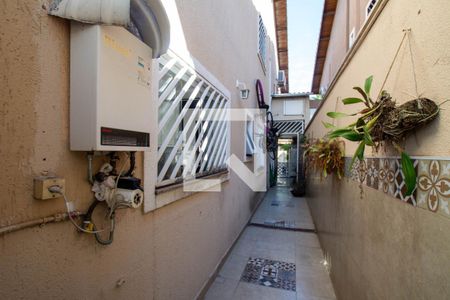 Casa à venda com 150m², 4 quartos e 2 vagas Casa à venda com 150m², 4 quartos e 2 vagasÁrea externa