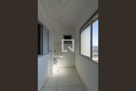 Apartamento para alugar com 135m², 3 quartos e 2 vagas Apartamento para alugar com 135m², 3 quartos e 2 vagasÁrea de Serviço