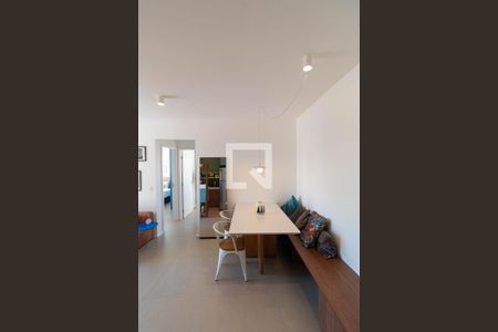 Salas de apartamento à venda com 2 quartos, 57m² em Centro, Campinas