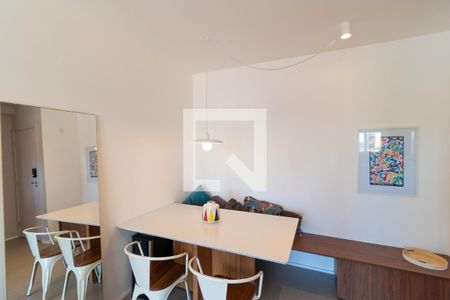 Salas de apartamento à venda com 2 quartos, 57m² em Centro, Campinas