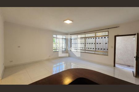 Sala de casa para alugar com 5 quartos, 350m² em Aparecida, Santos