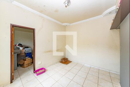 Casa à venda com 360m², 3 quartos e 4 vagasCasa 2