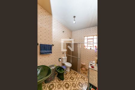 Casa à venda com 360m², 3 quartos e 4 vagasBanheiro Social