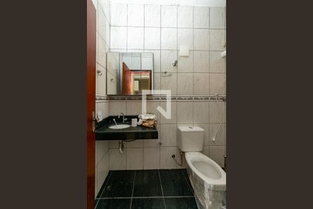 Casa à venda com 360m², 3 quartos e 4 vagasCasa 2