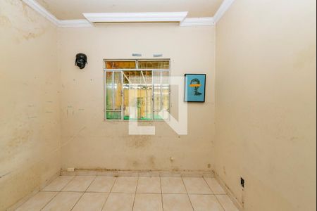 Casa à venda com 360m², 3 quartos e 4 vagasCasa 2