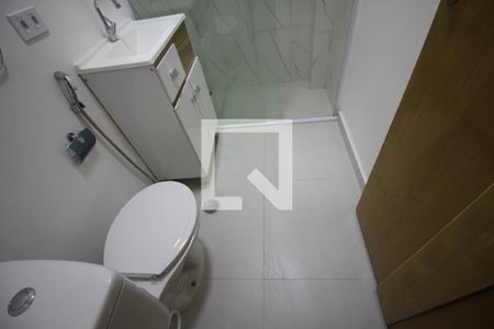 Casa à venda com 94m², 2 quartos e 2 vagasBanheiro